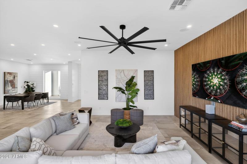 55-web-or-mls-DSC01005