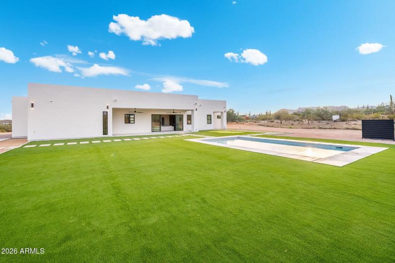 76-web-or-mls-DSC00960-HDR-Edit