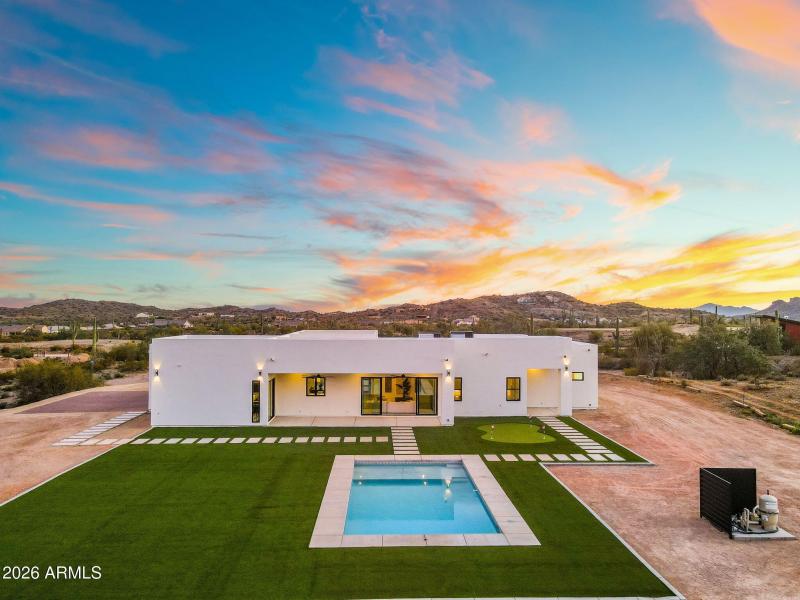 102-web-or-mls-DJI_0452-HDR-Edit