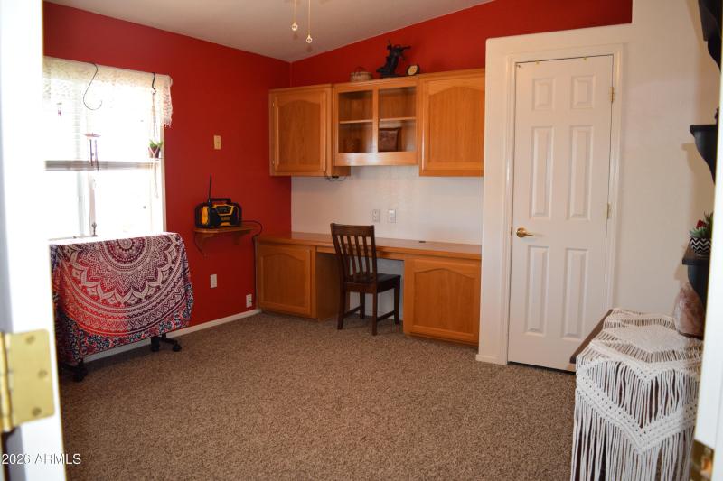 2nd Bedroom or office