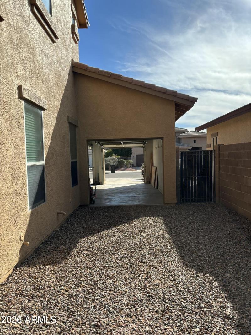 3rd car garage