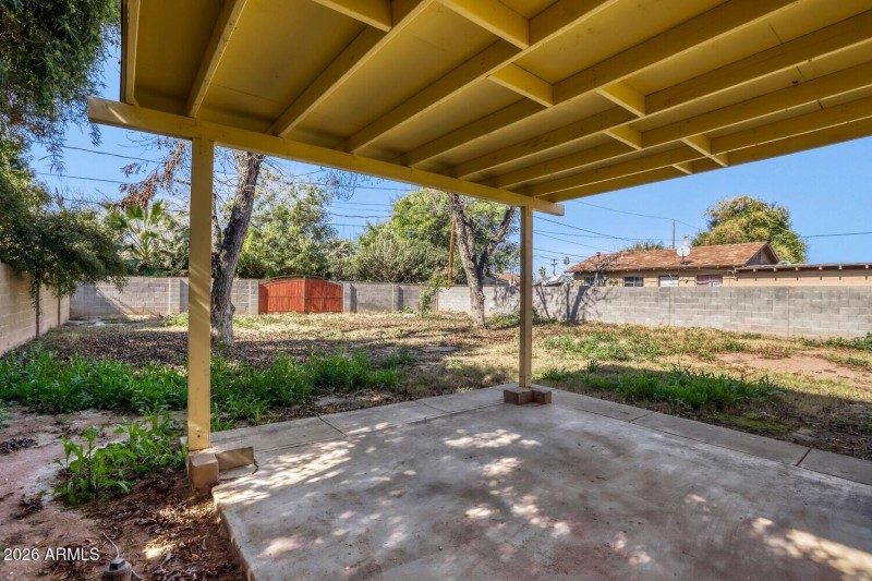 6132 N 35th Dr - Web Quality - 025 - 25