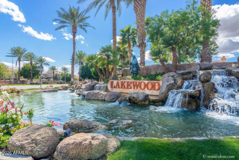 Lakewood Monument Sign (1)