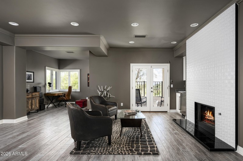 Primary Bedroom Sitting Area