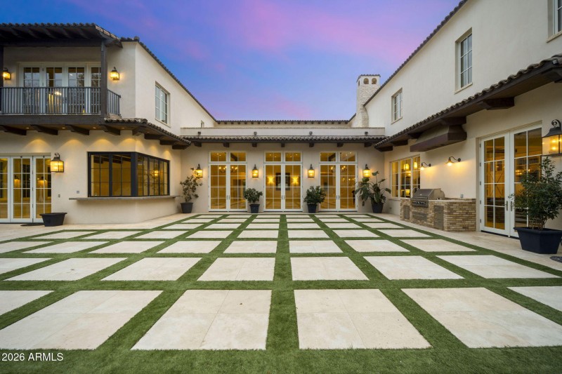 Exeter Blvd Backyard Doors Closed