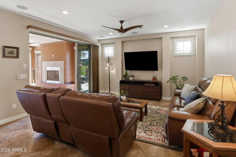 Sweet Citrus_Interior-18