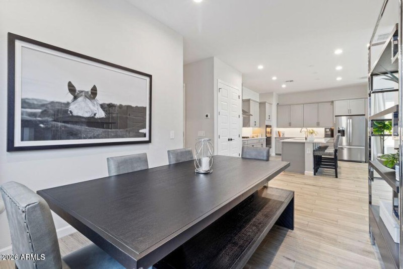 20240919032710316767000000-o