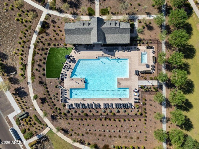 20240919032755633143000000-o