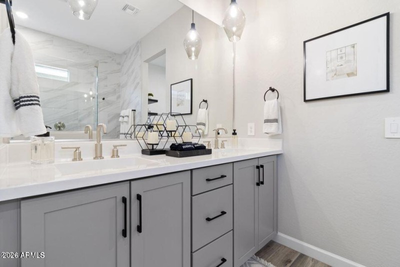 20240919032507775329000000-o