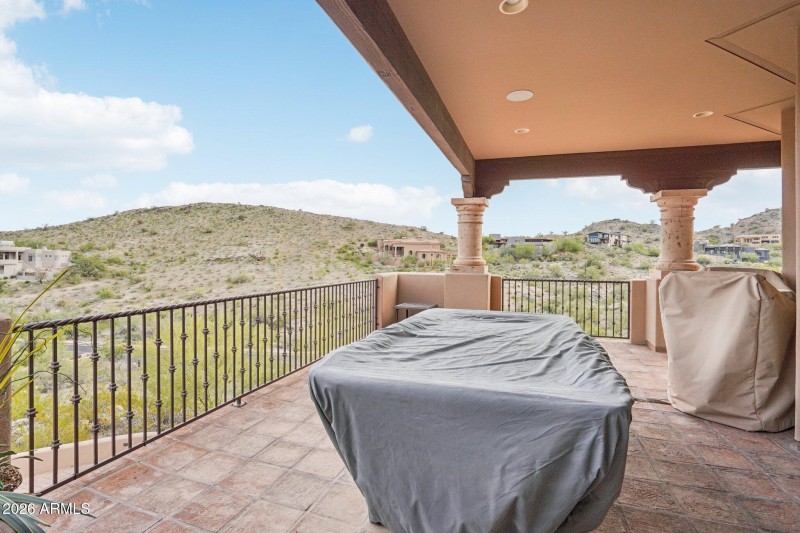 66-web-or-mls-E Desert Willow Dr-S0702-0