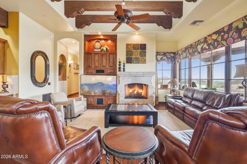 21-web-or-mls-E Desert Willow Dr-S0702-0