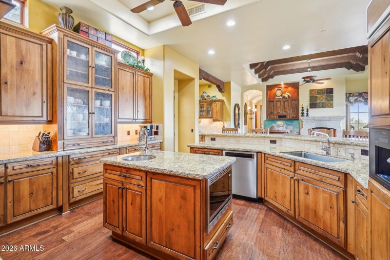 29-web-or-mls-E Desert Willow Dr-S0702-0