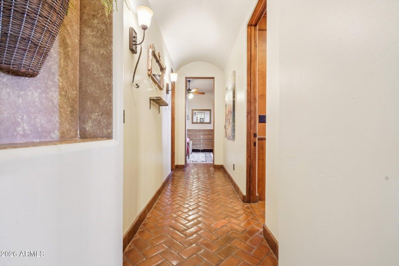 36-web-or-mls-E Desert Willow Dr-S0702-0