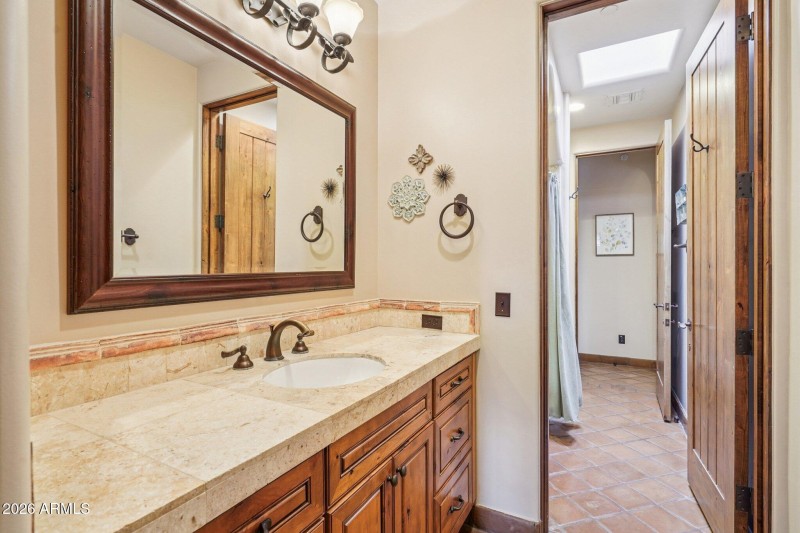 41-web-or-mls-E Desert Willow Dr-S0702-0