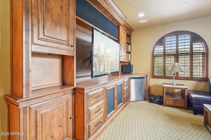 48-web-or-mls-E Desert Willow Dr-S0702-0