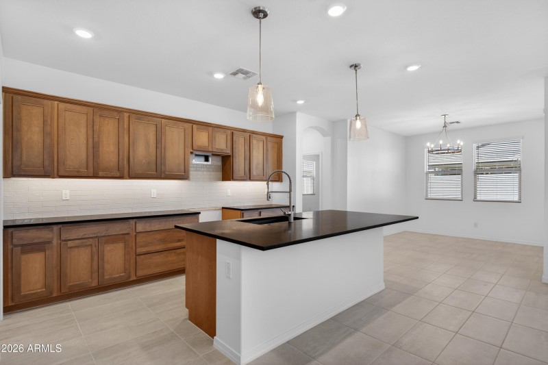 7) KITCHEN