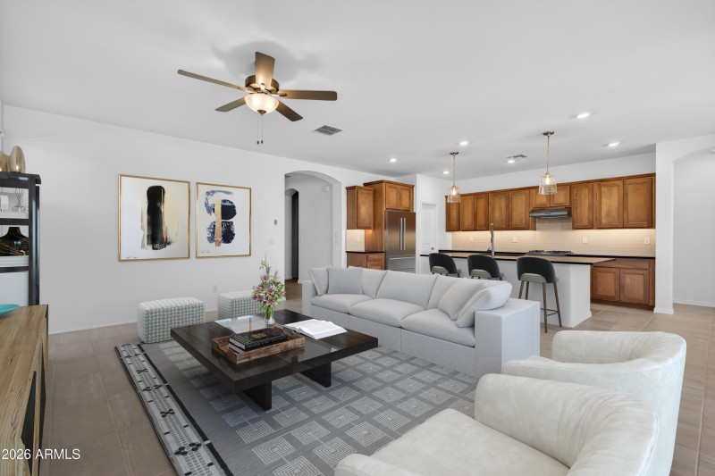 5VS) GREAT ROOM
