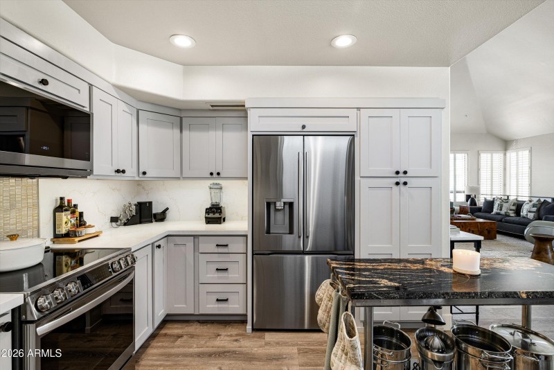 13-7400 E Gainey Club Dr unit 208, Scott