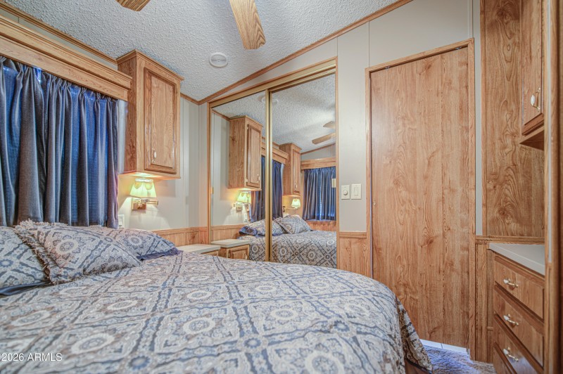 Bedroom-pic 3