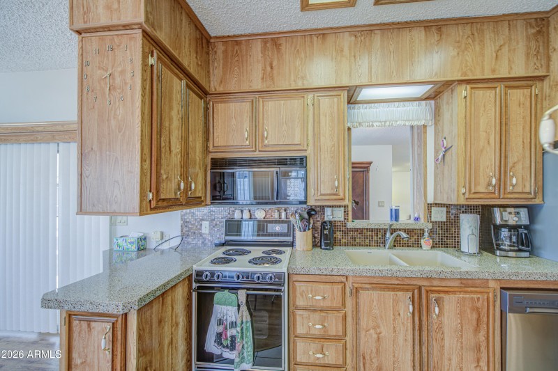 Kitchen 4