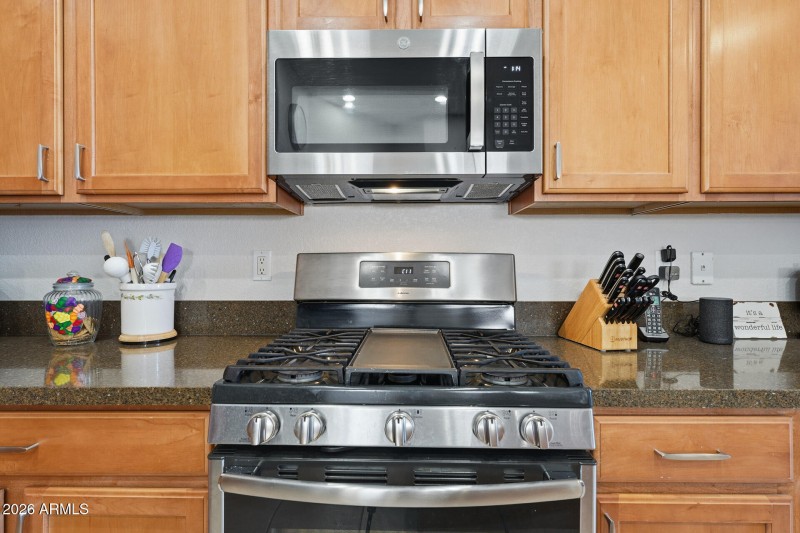 012-kitchen