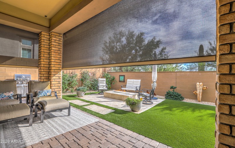 PatiowithSunShade
