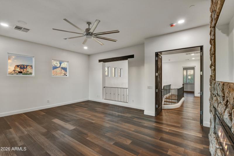 20-Family Room to Loft