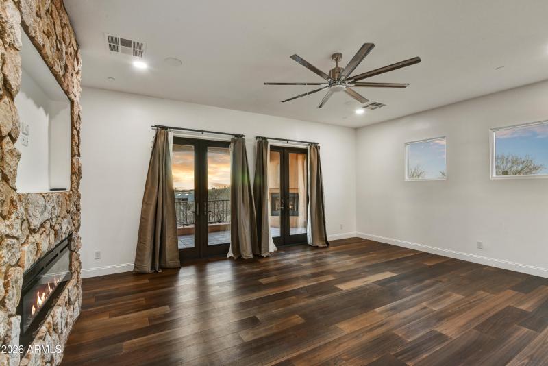 21-Family Room Sunset