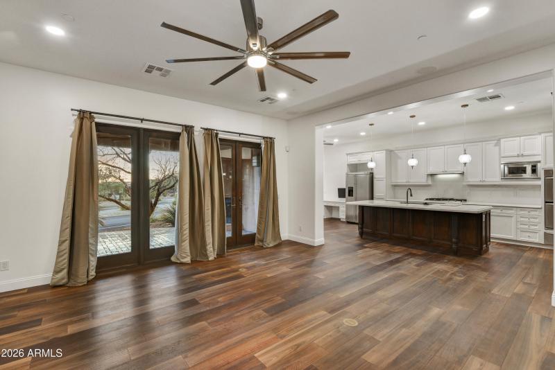 29-Living to Kitchen