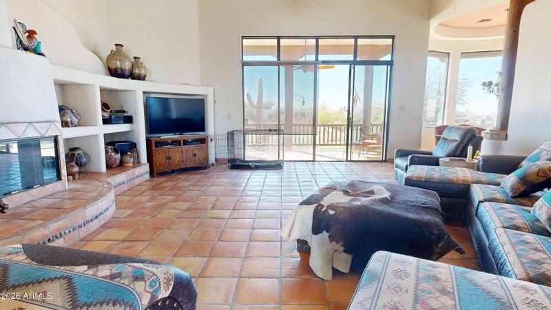 Living-Room 4