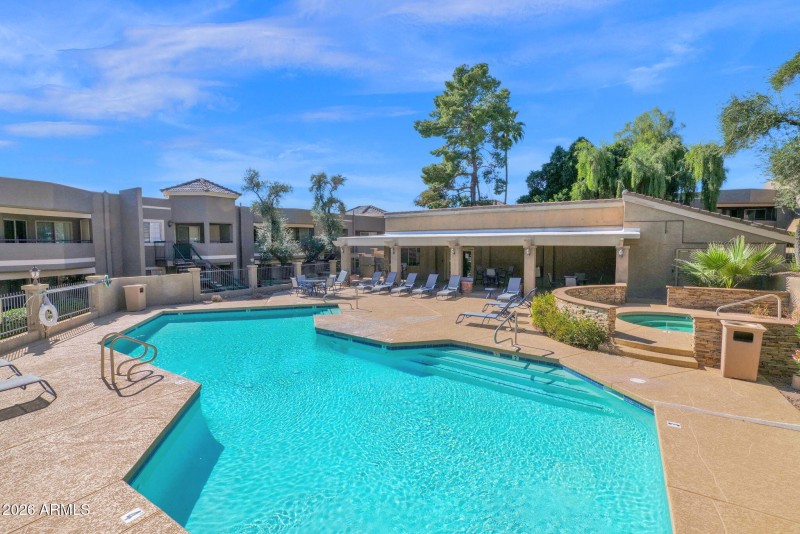 21-web-or-mls-P1492668