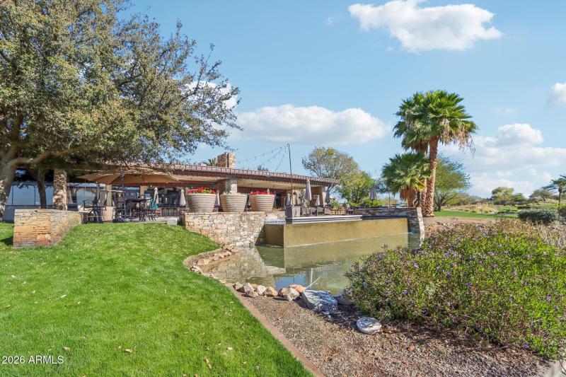 Relax & take it all in!