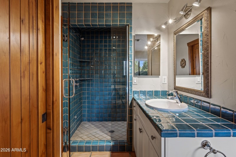 Primary Bathroo Suite