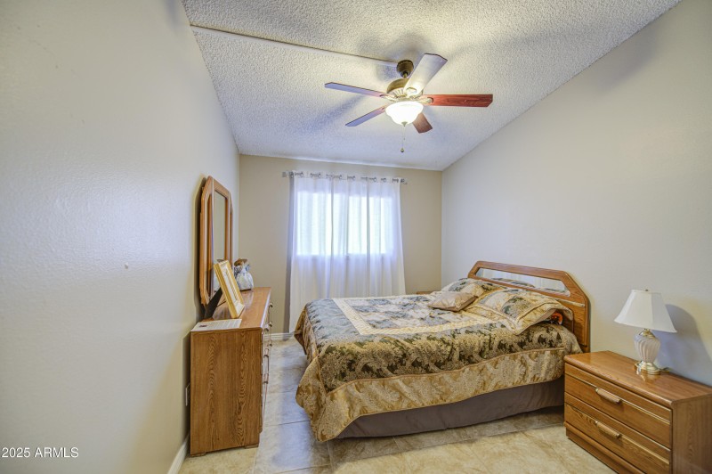 Bedroom 2-pic 1