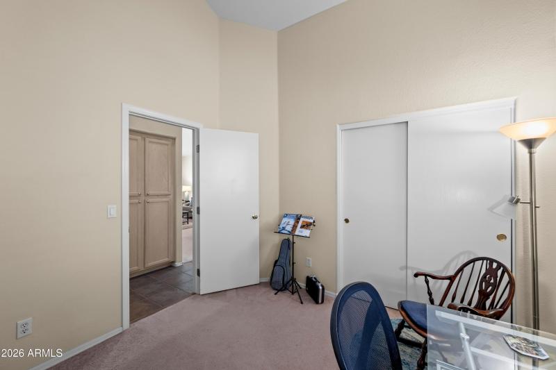 Guest Bedroom closet