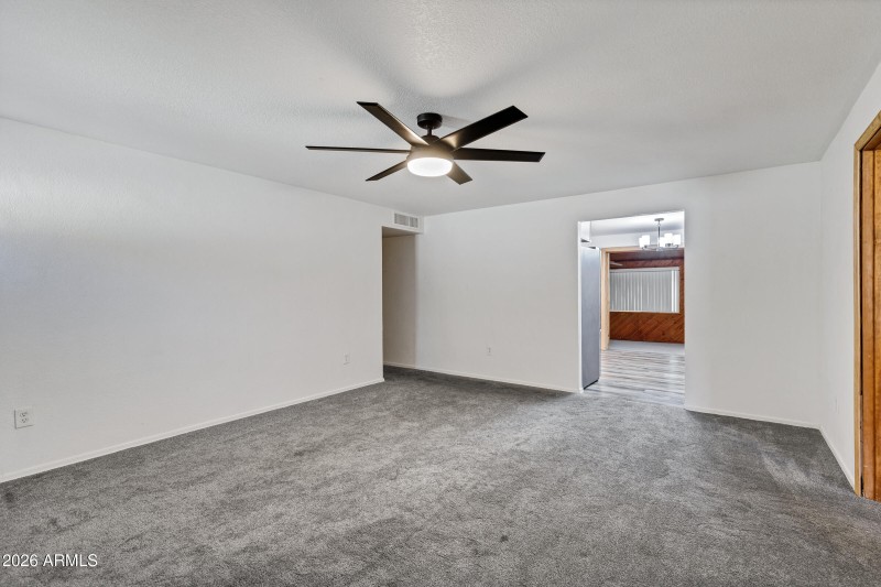 1521 W Thunderbird Rd-7