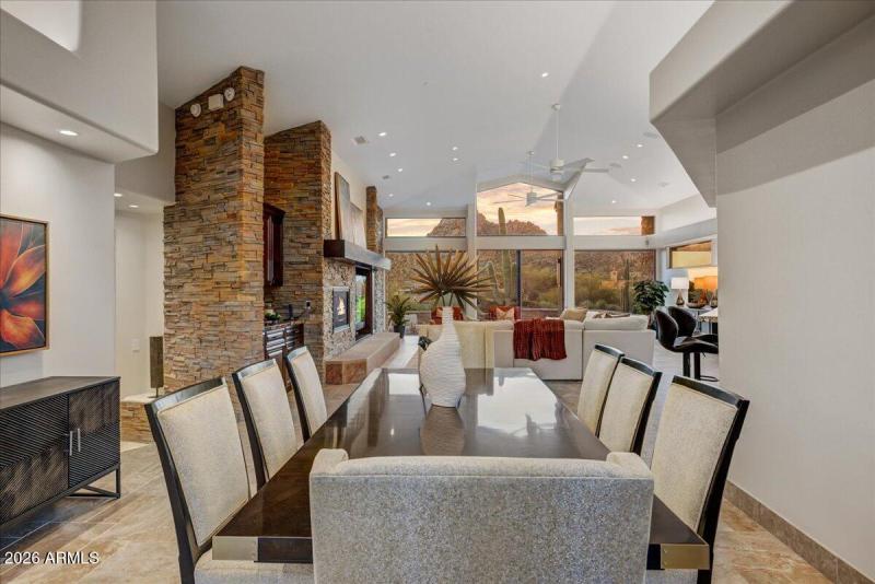 20-Dining Room View