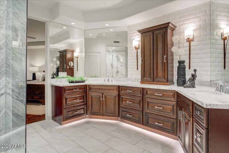 31-Primary Bathroom