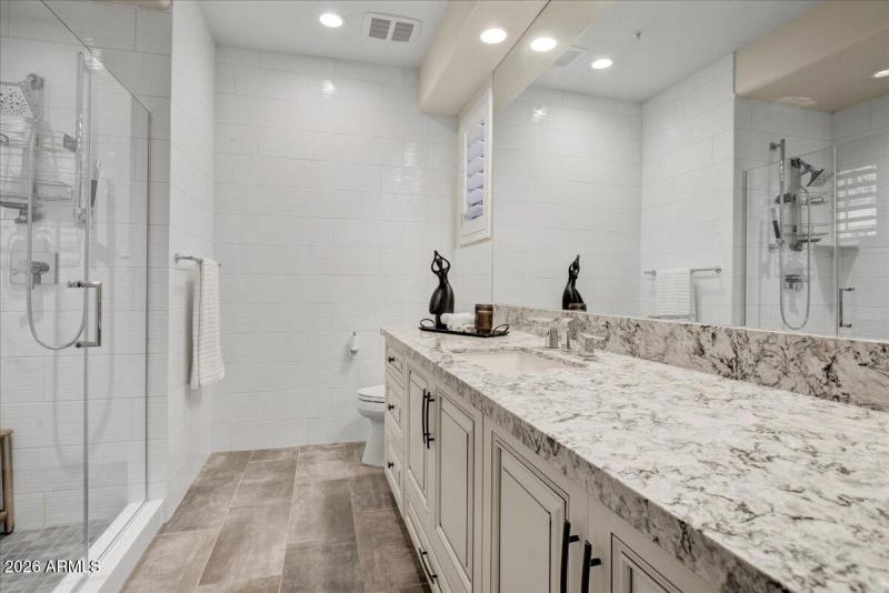 34-Bathroom 2