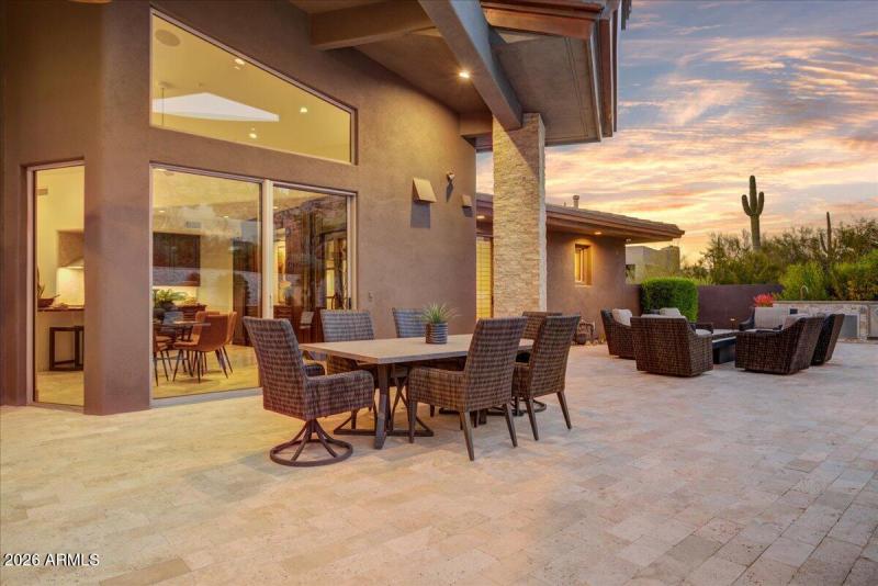 43-Covered Patio