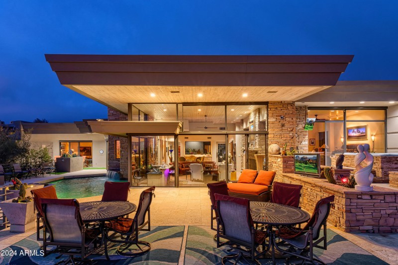 Back of Home