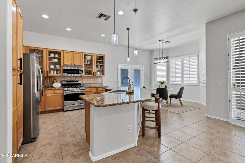 9831 E Lompoc Ave-11