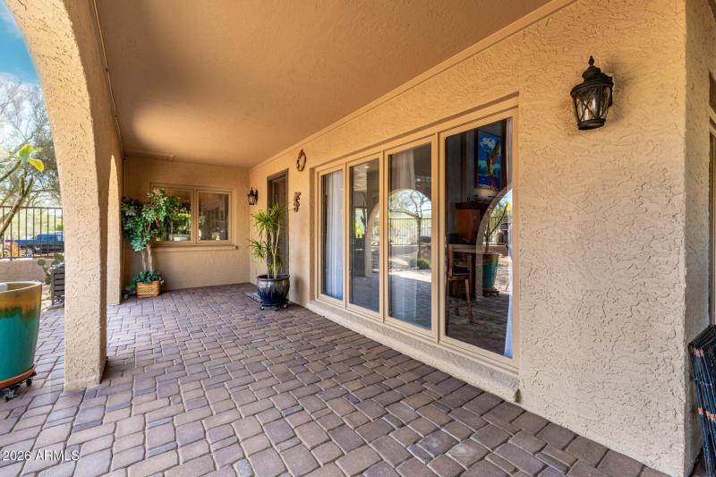 Covered Patio with Pavers