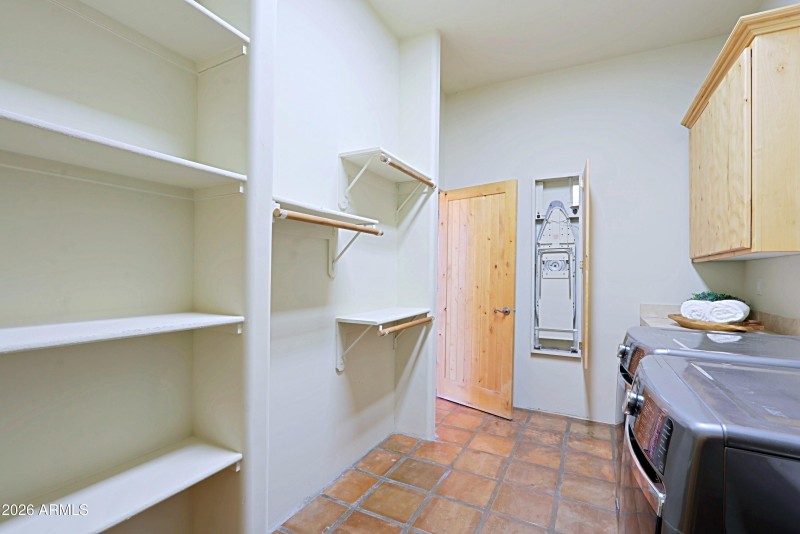 Laundry Room 2
