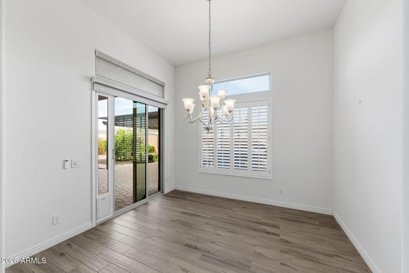 010___3856 E Fairfield St