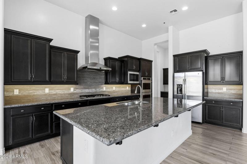 012___3856 E Fairfield St