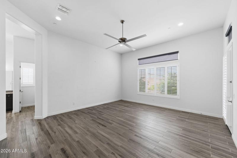 024___3856 E Fairfield St