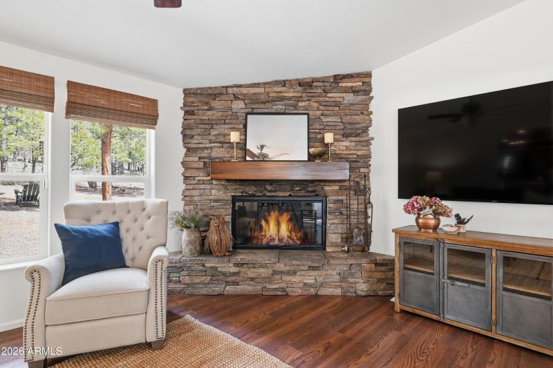 FR with fireplace