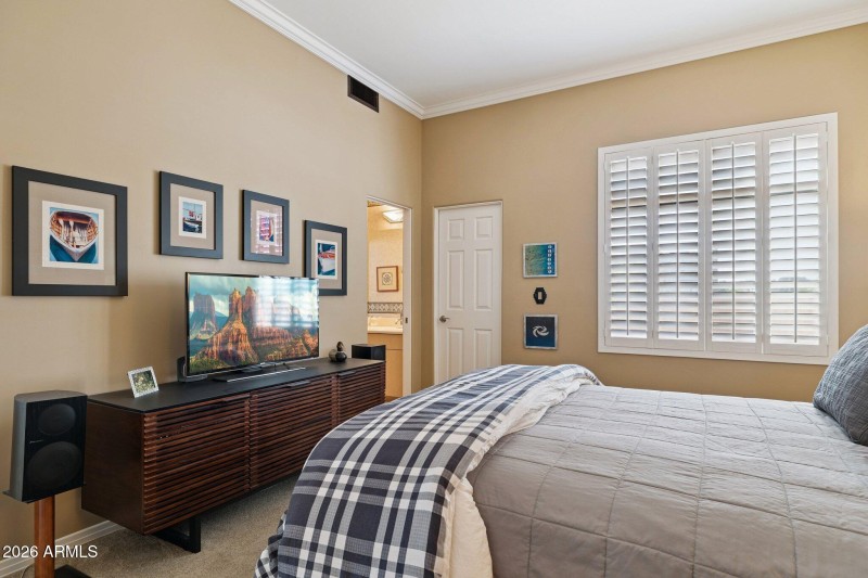 40-web-or-mls-8364-e-las-estancias-st