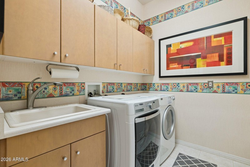 41-web-or-mls-8364-e-las-estancias-st